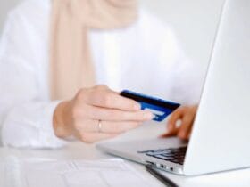 Cele mai populare platforme de eCommerce: Costuri și cum te putem ajuta 💻📦 60 localinfo.ro cele mai populare platforme de ecommerce costuri si cum te putem ajuta