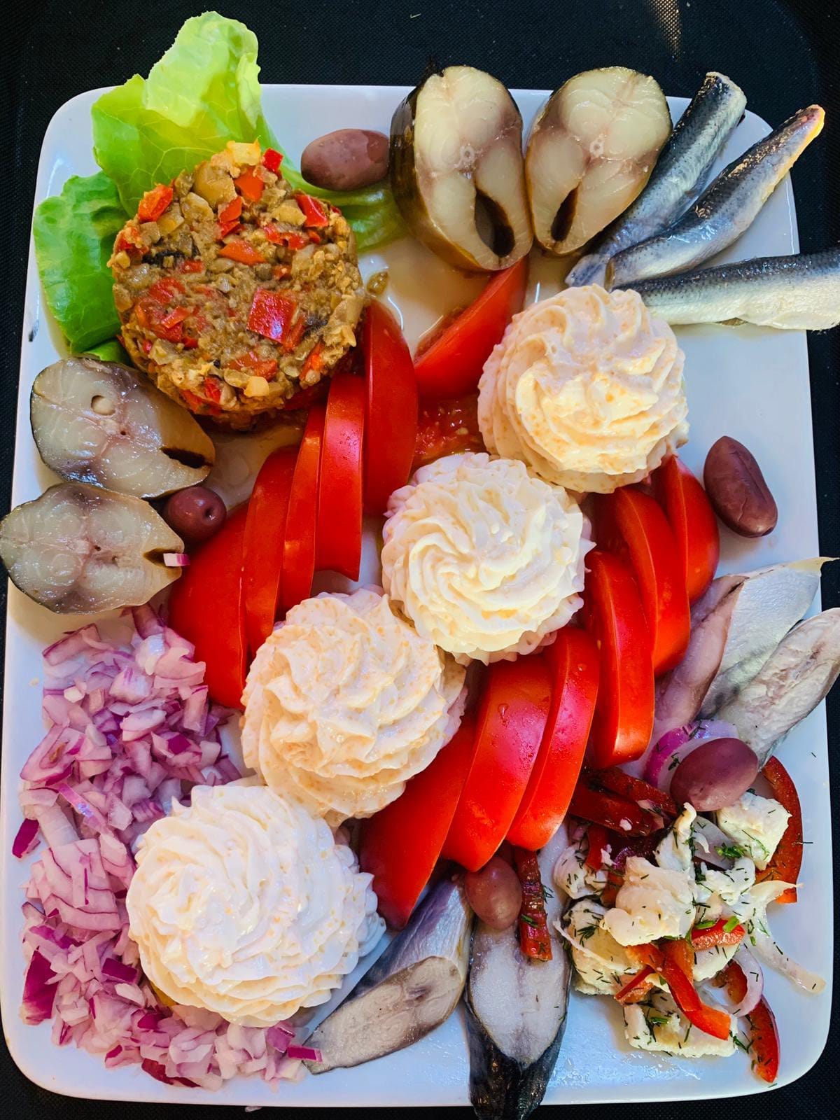 Mancare Delta Dunarii: Ghidul Celei Mai Gustoase Mese 26 localinfo.ro mancare delta dunarii ghidul celei mai gustoase mese 3