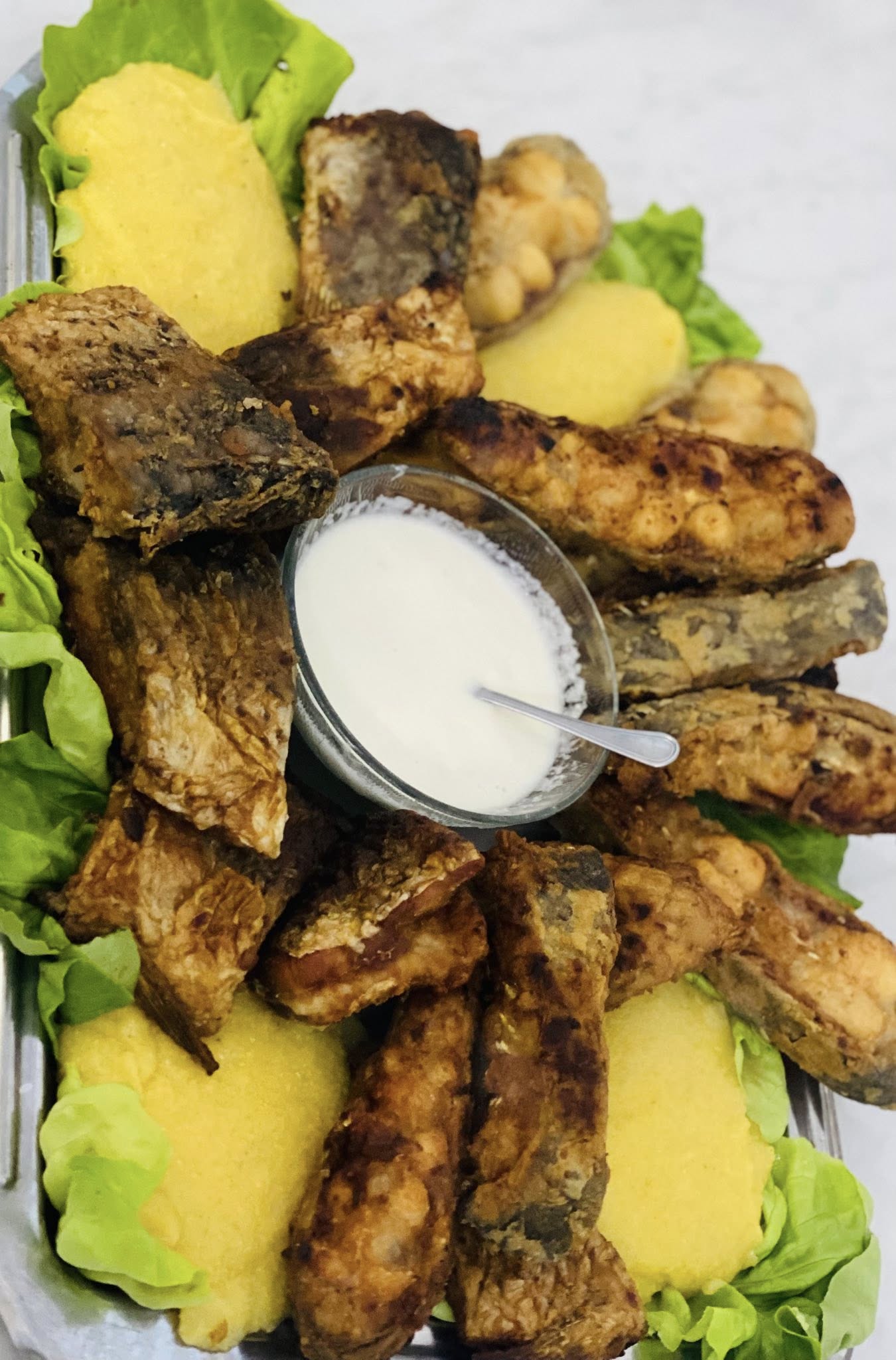 Mancare Delta Dunarii: Ghidul Celei Mai Gustoase Mese 25 Hanul Pescarilor din Mila 23