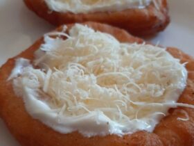 Langoșii cu Brânză și Usturoi: Secretele Delicatesei Simple și Geniale din Inima Ardealului 33 localinfo.ro langosii cu branza si usturoi secretele delicatesei simple si geniale din inima ardealului